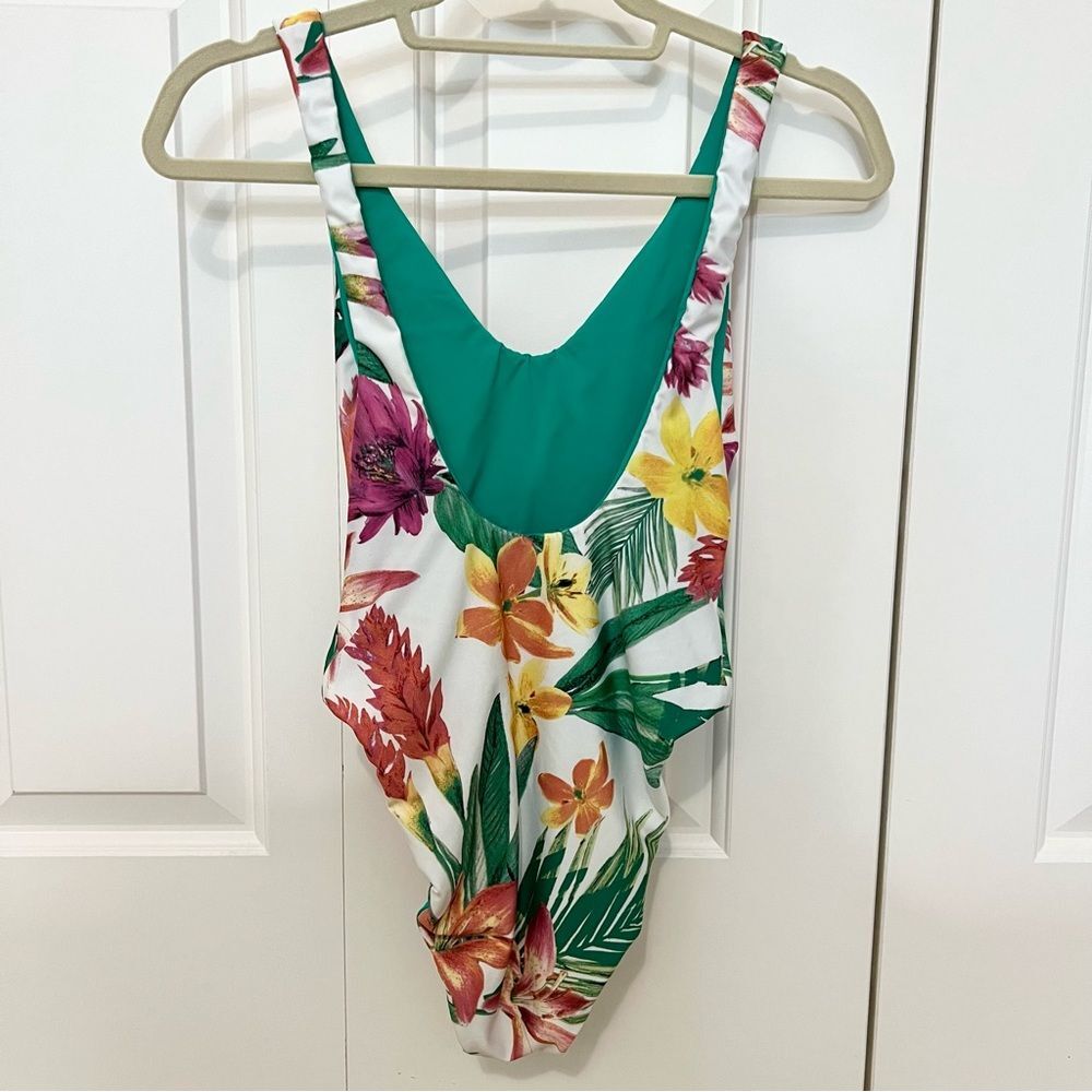 BECCA One Piece Reversible Swimsuit Palm Floral Multi and Solid Green Size Small - Picture 7 of 11